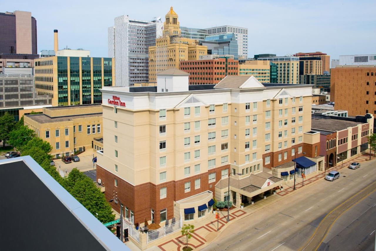 Hilton Garden Inn Rochester Downtown Экстерьер фото
